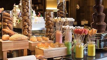 HUALUXE Xiamen Haicang Harbour View