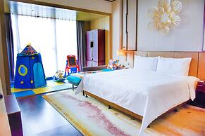 HUALUXE Xiamen Haicang Harbour View