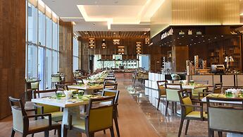 HUALUXE Xiamen Haicang Harbour View