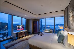 HUALUXE Xiamen Haicang Harbour View