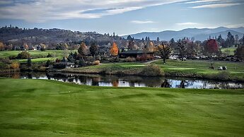 Resort at Eagle Point