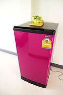 Bann Romyen Klang Dong