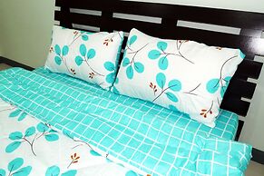 Bann Romyen Klang Dong