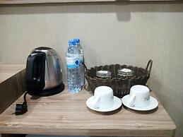 Little Bear Guesthouse and Restaurant