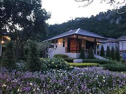 Khaokhab Lodge