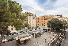 Holiday Home 'suite Sarandrea' in Rome Vatican Saint Peter Area