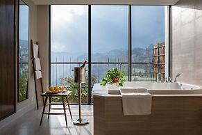 Pao's Sapa Leisure Hotel