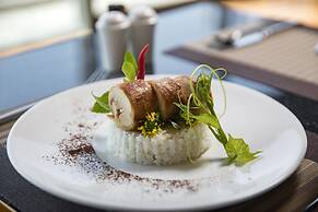 Pao's Sapa Leisure Hotel