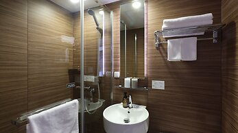 Hotel Glad One Kyoto Shichijo by M’s