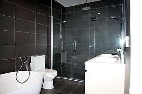 Freemans Bay Three Bedroom with a View