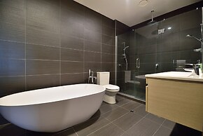 Freemans Bay Three Bedroom with a View