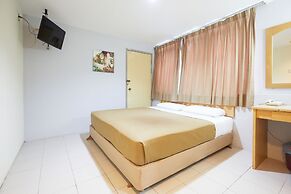 Tang City Hotel, Petaling Street, Merdeka PNB 118 Tower
