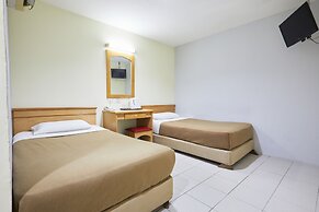 Tang City Hotel, Petaling Street, Merdeka PNB 118 Tower