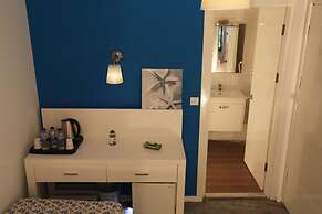 Larimar Boutique Hotel