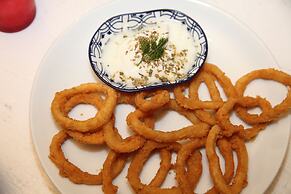 Larimar Boutique Hotel