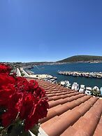 Larimar Boutique Hotel