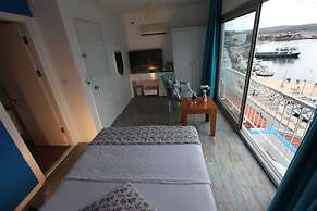 Larimar Boutique Hotel