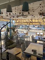 Larimar Boutique Hotel