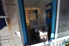 Larimar Boutique Hotel