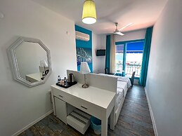 Larimar Boutique Hotel