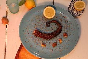 Larimar Boutique Hotel