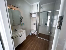 Larimar Boutique Hotel