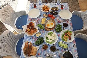 Larimar Boutique Hotel