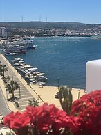 Larimar Boutique Hotel