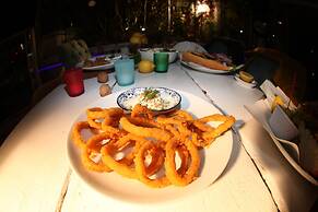 Larimar Boutique Hotel