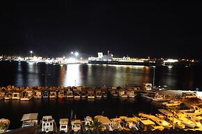 Larimar Boutique Hotel