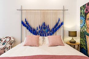 Nyx Chic Manor boutique hotel