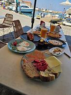 Nyx Chic Manor boutique hotel