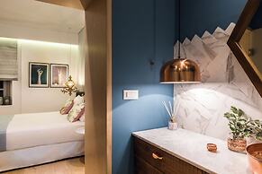 Nyx Chic Manor boutique hotel