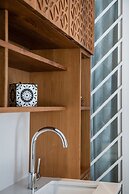 Nyx Chic Manor boutique hotel