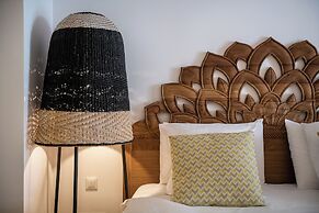 Nyx Chic Manor boutique hotel