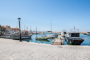 Nyx Chic Manor boutique hotel