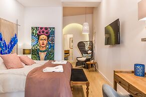 Nyx Chic Manor boutique hotel