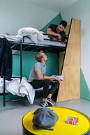 Via Amsterdam - Hostel