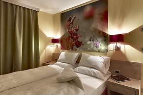 Color Home Suite Apartments