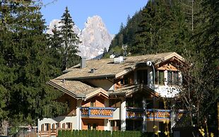 Color Home Suite Apartments