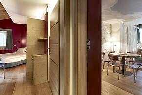 Color Home Suite Apartments