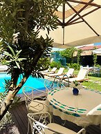 Dört Mevsim Alaçatı Otel