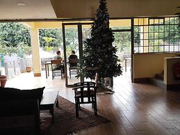 Acacia Tree Lodge