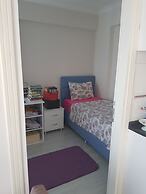 Zoviya Hill White Apart