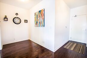 MiCasa Suites - Modern Executive Condo