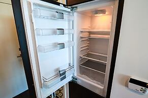 MiCasa Suites - Modern Executive Condo