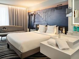 Novotel Paris Coeur d'Orly Airport