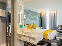 Novotel Paris Coeur d'Orly Airport