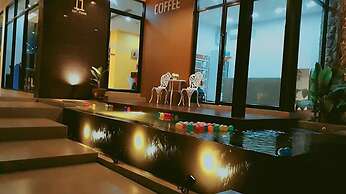 The Terrace Khlongtoei