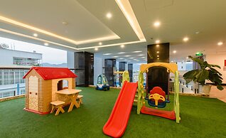 Red Sun Nha Trang Hotel